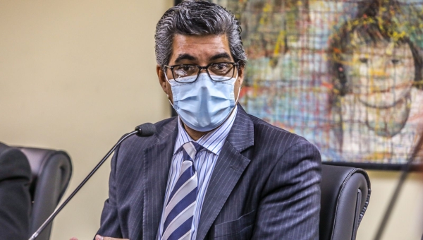 Edvaldo sai em defesa dos servidores públicos e diz que projeto do reajuste salarial precisa ser melhor discutido com as categorias